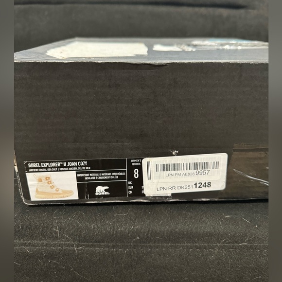 SOREL - Explorer II Joan Insulated Lace-Up Boot Size 8 - Picture 8 of 12